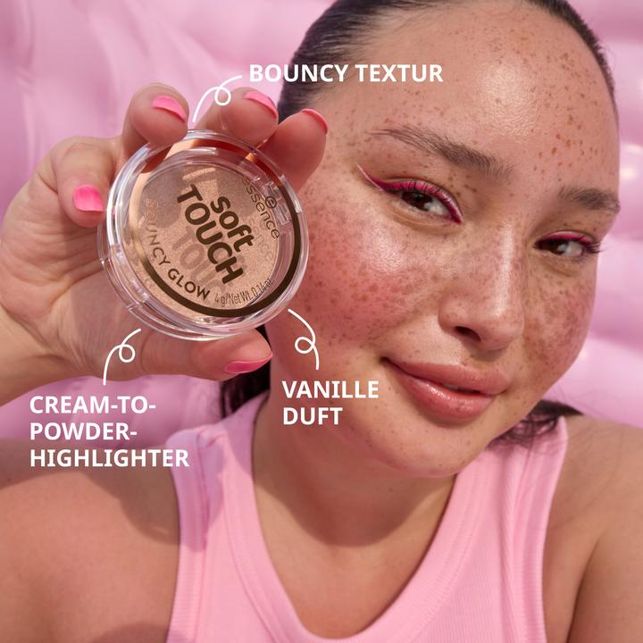 Immagine prodotto essence soft TOUCH BOUNCY GLOW (10, 10 glassa morbida, smalto morbido, Highlighter, 4.50 ml)