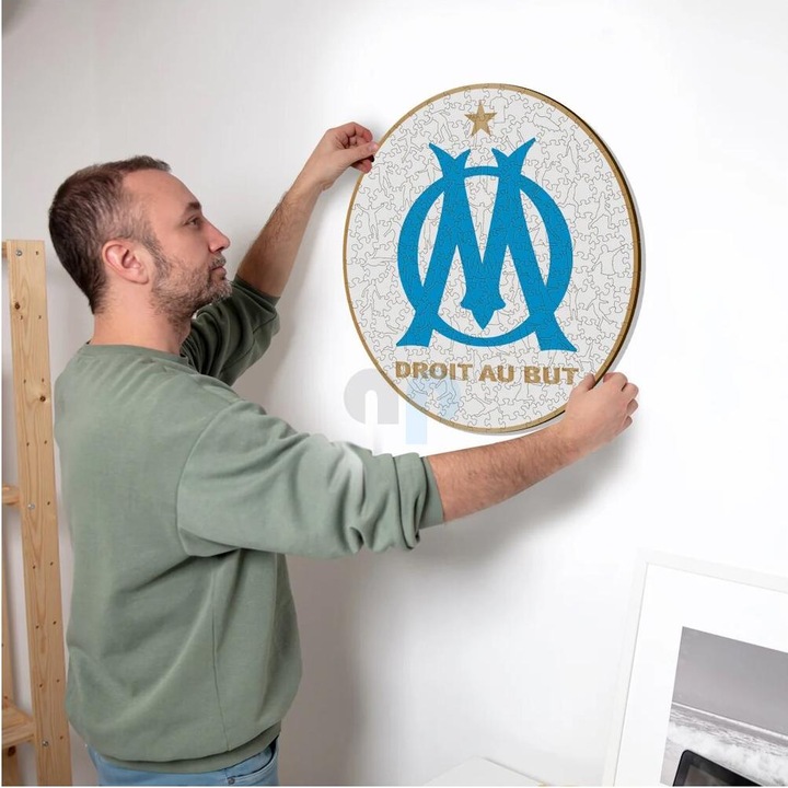 Image du produit Iconic Olympique de Marseille - Logo - Puzzle en bois Taille L (500 pièces) (500 pièces)