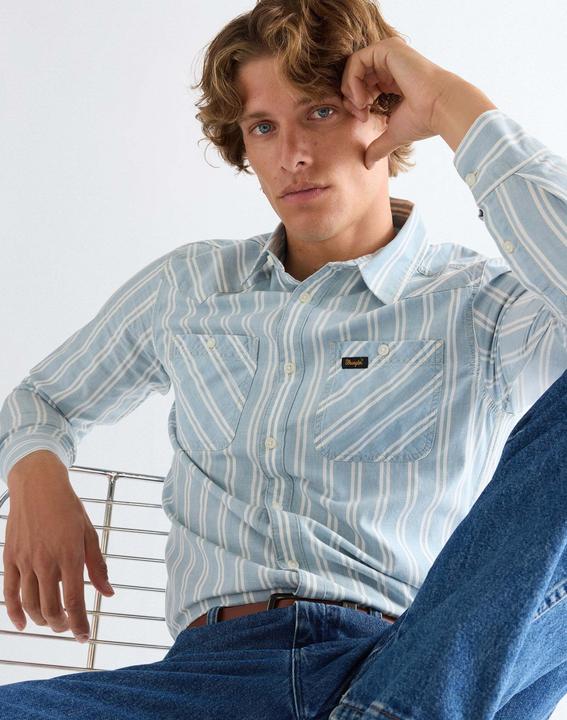 Actual product image Wrangler Langarmhemd Chambray (S)