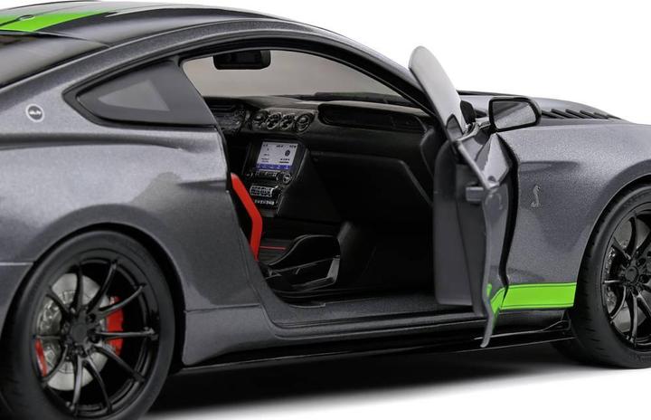 Produktbild Solido 1:18 Ford Mustang GT500 grau