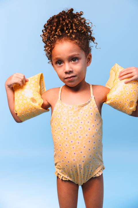 Actual product image Swim Essentials Badeanzug Mädchen 110/1 Yellow Flowers (110)