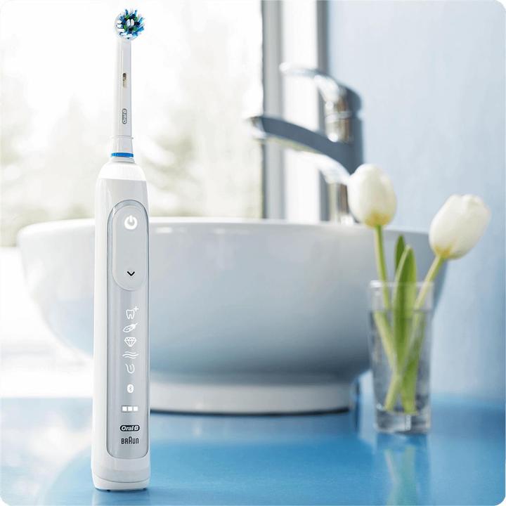 Produktbild Oral-B Genius 10000N