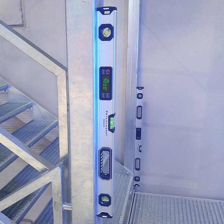 Actual product image Stahlwerk Digital spirit level DW-800 ST made of aluminium with 800 mm length (80 cm)