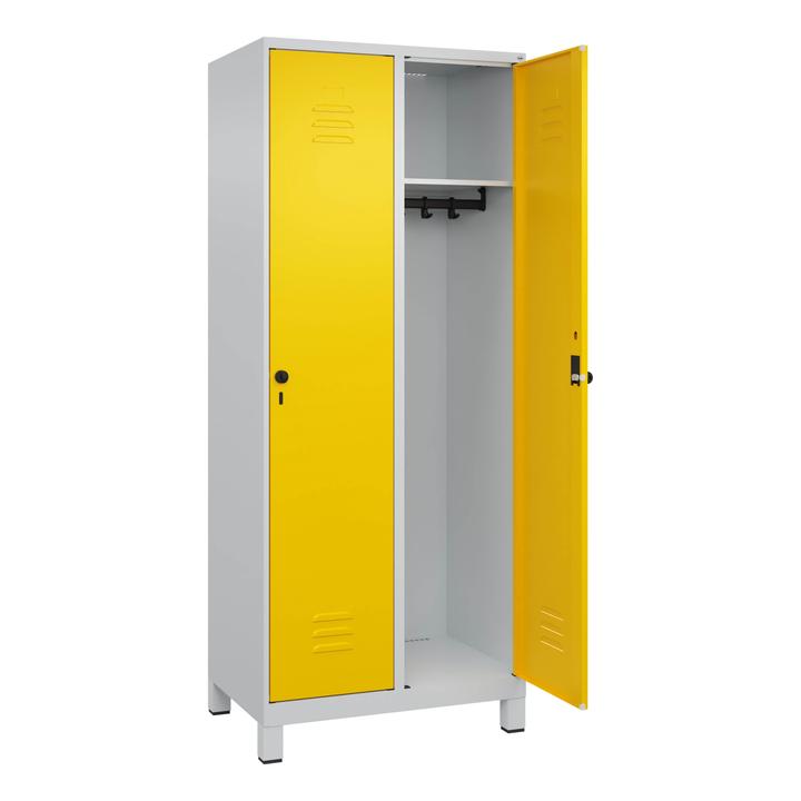 Produktbild C+P Garderobenschrank Classic Plus, Abteilbreite 40 cm, mit Füssen (80 cm, 185 cm)