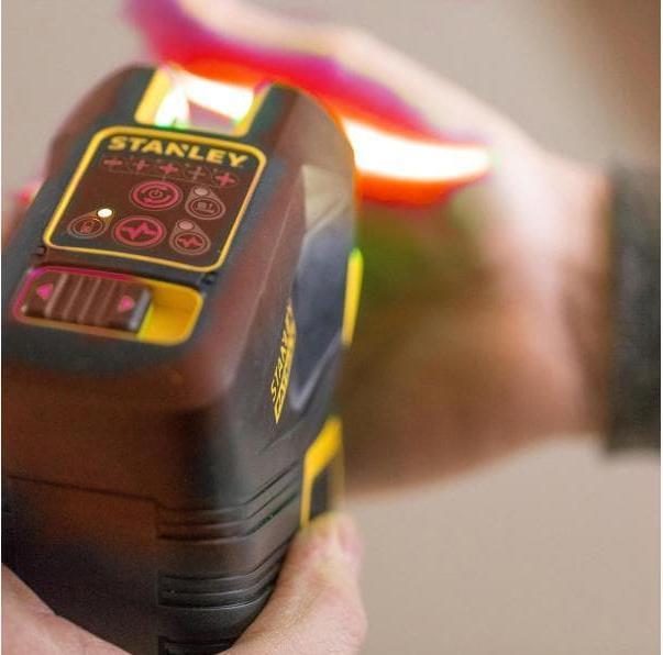 Actual product image Stanley Crosslines2SpotlaserFATMAXred