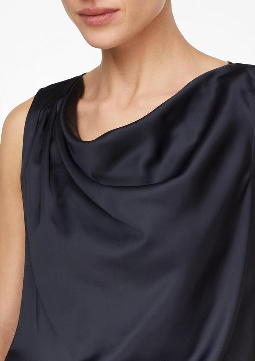 Immagine prodotto Comma Schweres Satin-Wasserfall-Top (32)