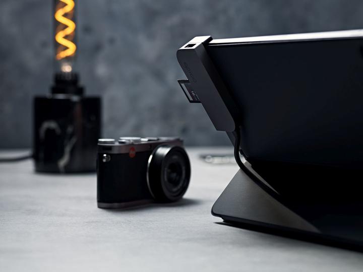 Actual product image Epico Docking Station Type-C Hub Ipad (USB-C, 6 Ports)