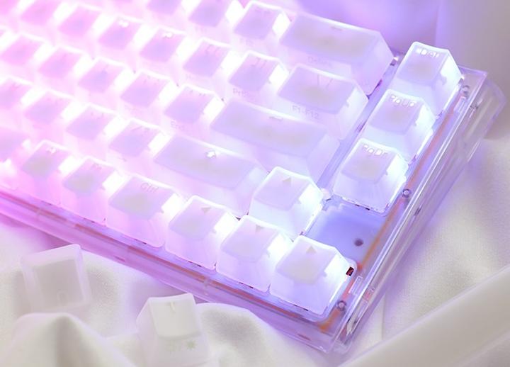 Produktbild Ducky One 3 Aura White SF Gaming Tastatur, RGB LED - MX-Brown (DE, Kabelgebunden)