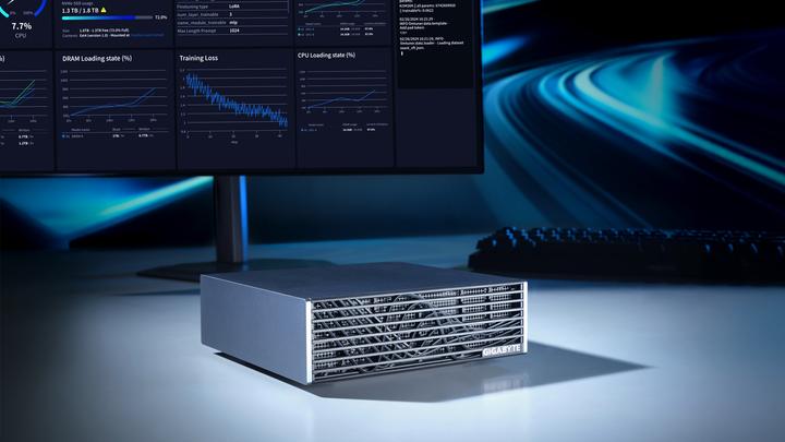 Produktbild Gigabyte ATAGB10-9002 20 AI TOP ATOM, ATAGB10-9002 AI (1024 GB, 128 GB)