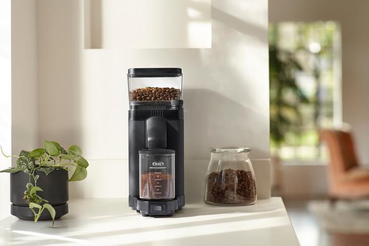 Actual product image Moccamaster 49511 coffee grinder Black, Transparent