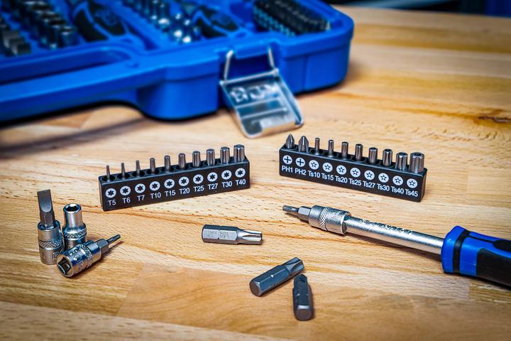 Produktbild BGS Steckschlüssel-Satz (4 mm, 4.5 mm, 5 mm, 5.5 mm, 6 mm, 7 mm, 8 mm, 9 mm, 10 mm, 11 mm, 12 mm, 13 mm, 14 mm, 3 mm, 15 mm, 16 mm, 17 mm, 18 mm, 19 mm, 22 mm, 24 mm, 27 mm, 30 mm, 32 mm)