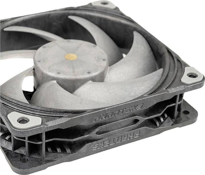 Actual product image Phanteks T30 PWM 120mm fan (120 mm, 1 x)