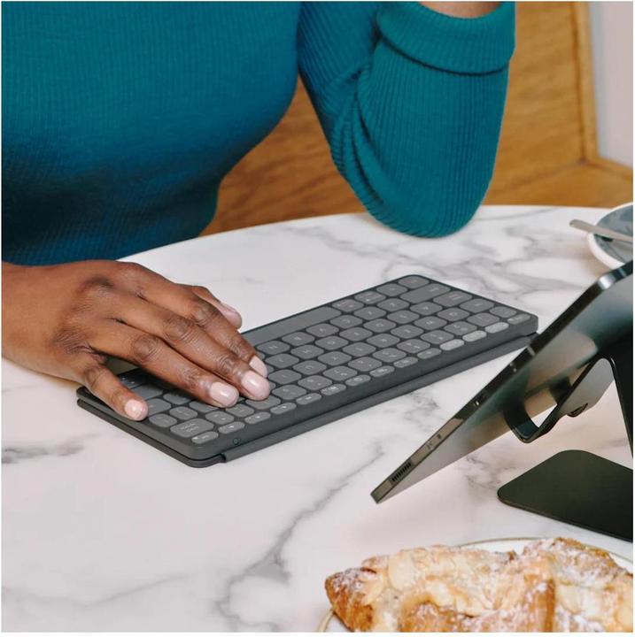 Actual product image Logitech Keys-To-Go 2 (CH, Wireless)