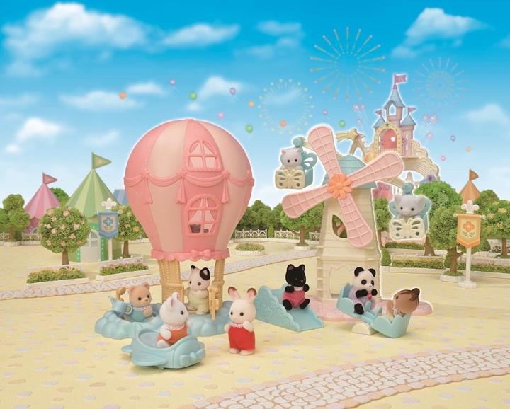 Actual product image Sylvanian Families Balloon playhouse with figure