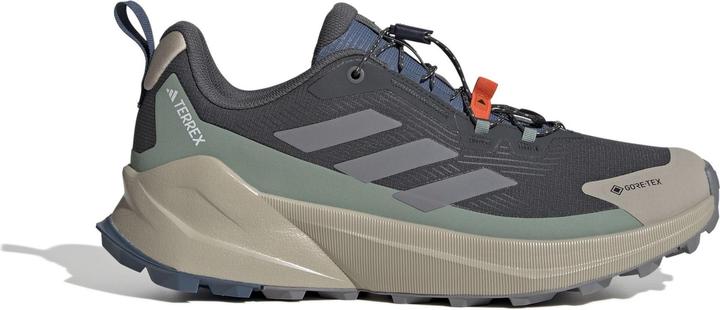 Silver green, Grey Three, Carbon