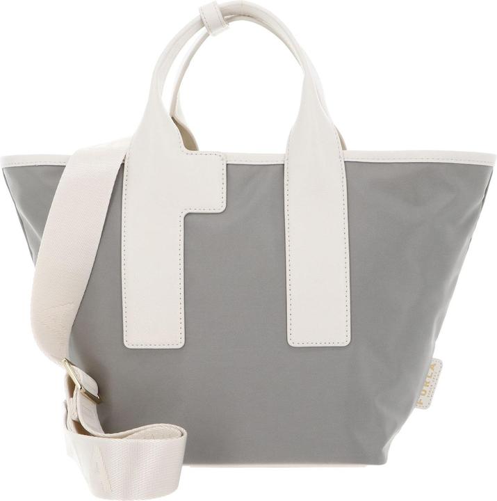 Ballerina classica, Cenere