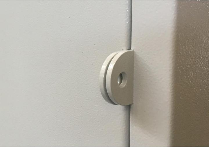 Actual product image Techly Wall-Mounted Security Cabinet For 19-Inch Notebook