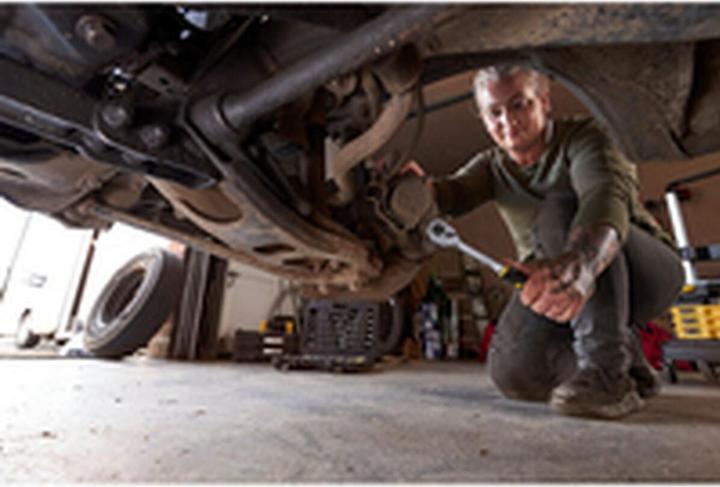 Produktbild Stanley Steckschluessel Set ½ Zoll + ¼ Zoll, 81teilig