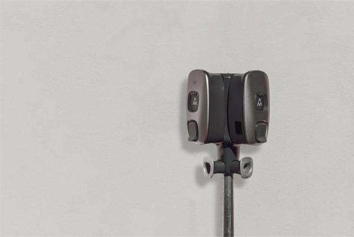 Actual product image Charge Amps Dawn Double Pole mount, 60 mm