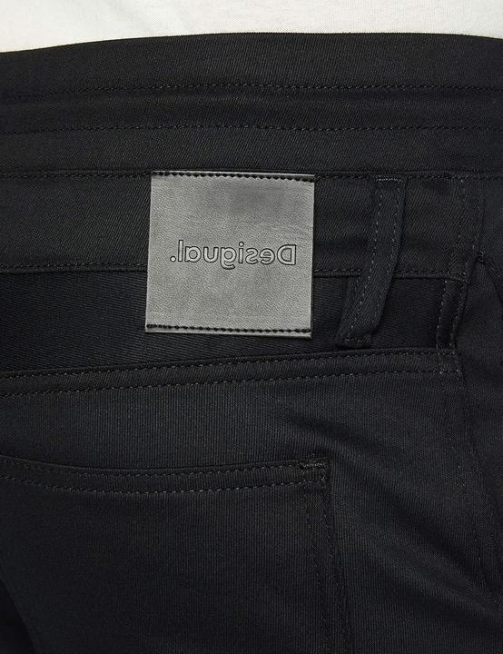 Image du produit Desigual Shorts Peter en Denim (36)