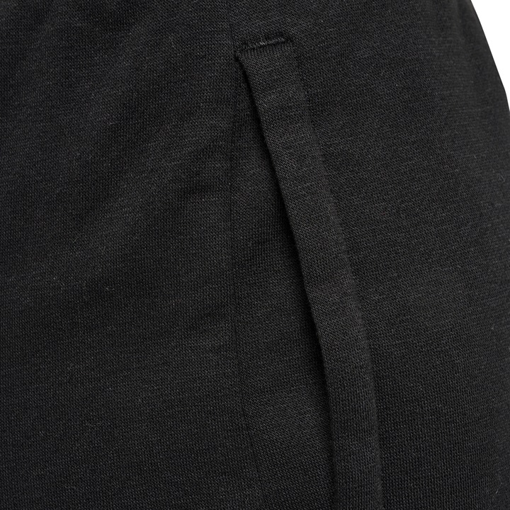 Actual product image hummel Red Basic Sweat Shorts Kids (164)