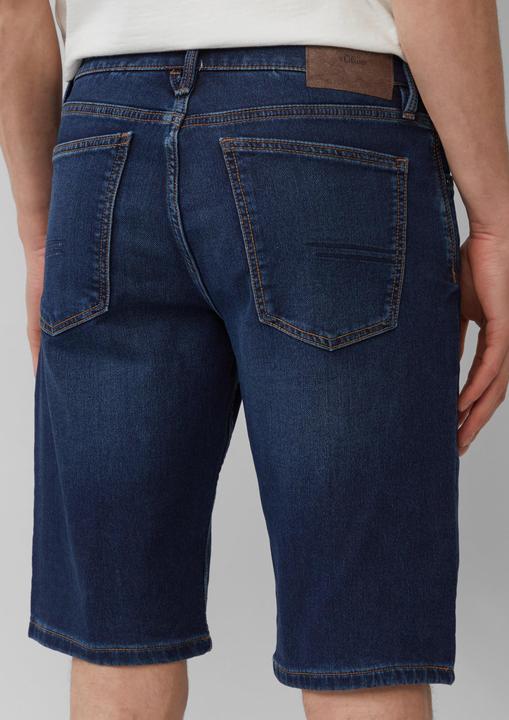 Produktbild S.Oliver Jeans-Hose Jeans-Shorts / Regular Fit / Mid Rise / Straight Leg (31)