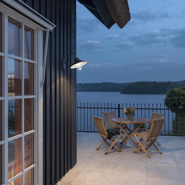 Actual product image Konstsmide Vega 564-750 LED outdoor wall leuc (700 lm, IP44)