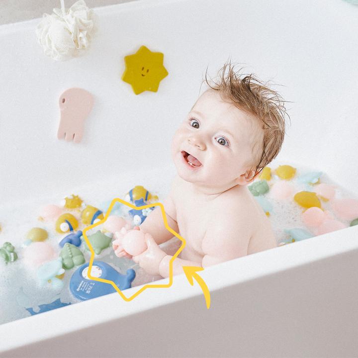 Actual product image Badabulle Rigolo Splash Splash Figures