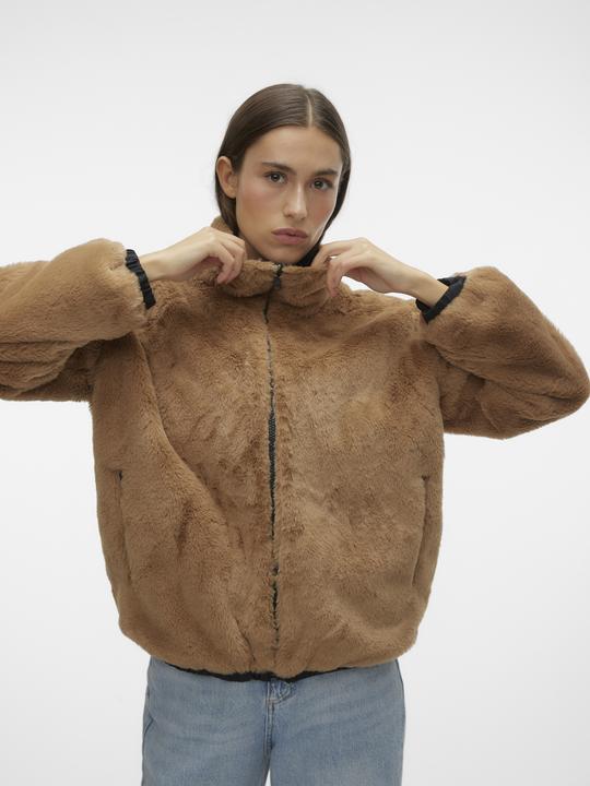 Actual product image Vero Moda VMALICE Jacke Kunstfell Jacke