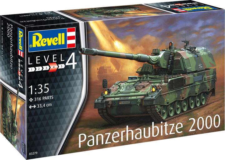 Actual product image Revell self-propelled howitzer 2000