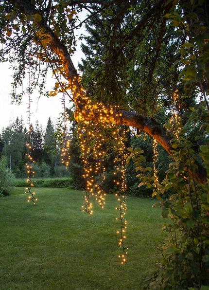 Immagine prodotto Star Trading LED bianco caldo dorato, catena luminosa, 540 LED (10.80 m)