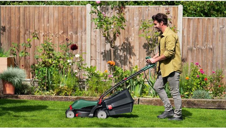 Actual product image Bosch Home & Garden UniversalRotak 37-570 (Electrical connection)