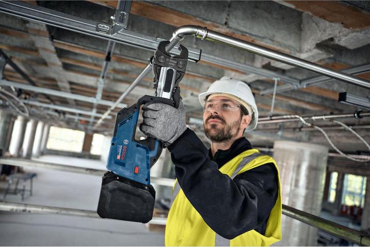 Produktbild Bosch Professional Akku-Presswerkzeug GPT 18V-19