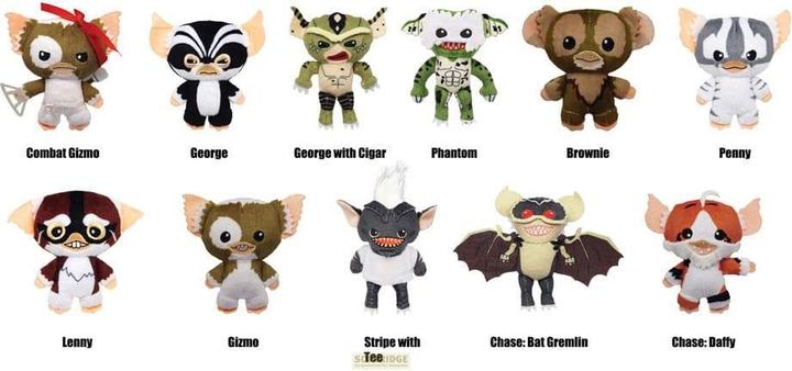 Actual product image Monogram Int. Gremlins plush bag tag display (24)