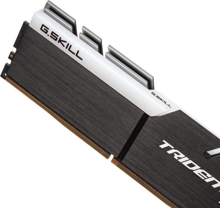 Actual product image G.Skill Trident Z RGB (2 x 16GB, 3600 MHz, DDR4-RAM, DIMM)