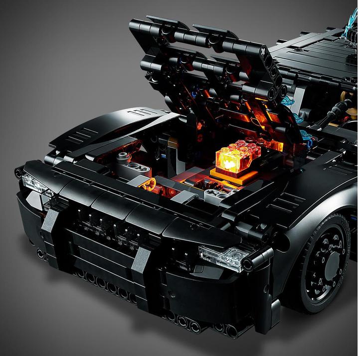 Produktbild LEGO Batmans Batmobil (42127, LEGO Technic)