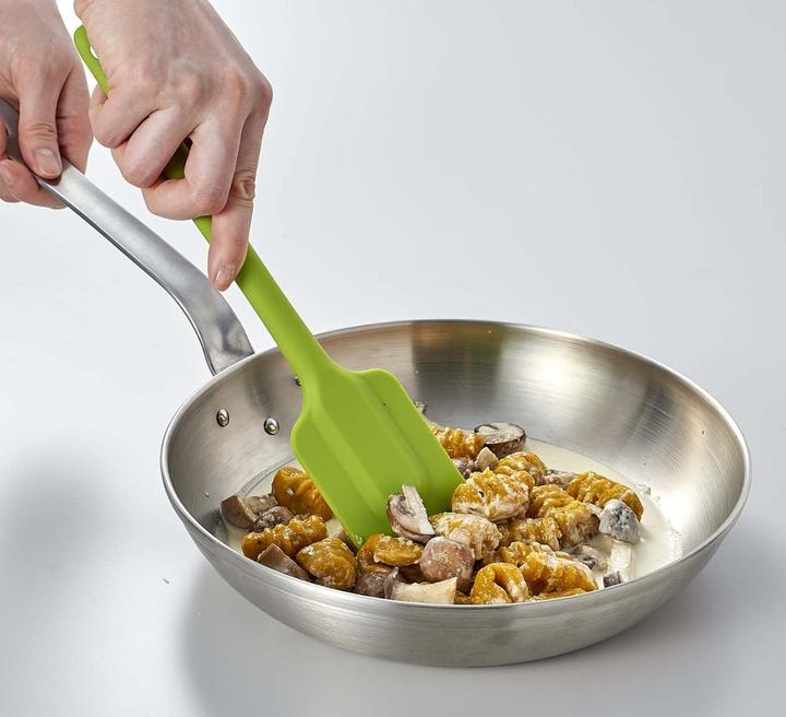 Actual product image Mastrad Spatula silicone green (6 cm)