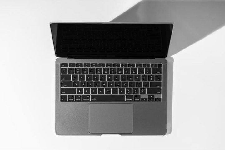 Produktbild Moshi ClearGuard (DE)