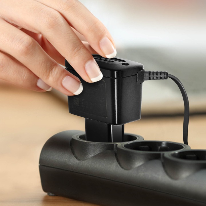Produktbild Nokia AC-3E Wand-Ladegerät mit 2mm Stecker (5 W)