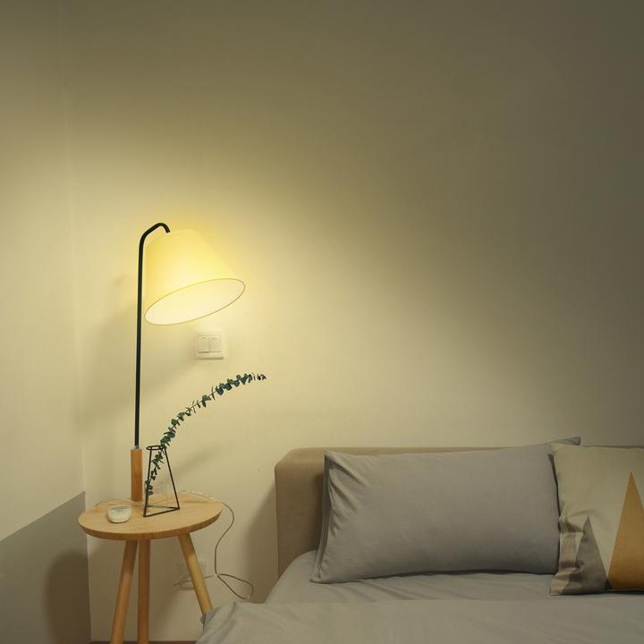 Produktbild Hombli Smart Bulb (E27, 7 W, 800 lm, 1 x, F)