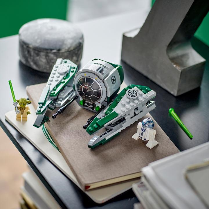 Image du produit LEGO Le Jedi Starfighter de Yoda (75360, LEGO Star Wars)