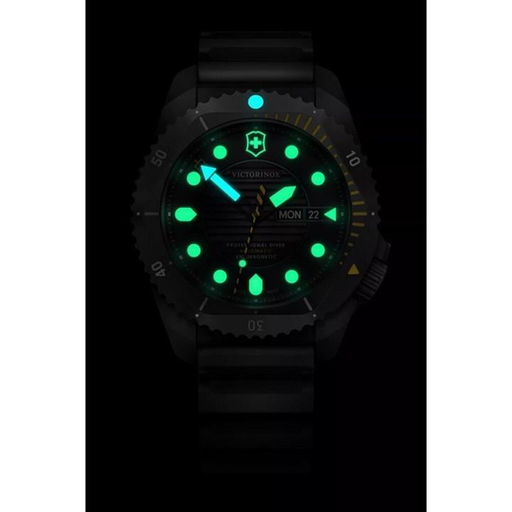 Immagine prodotto Victorinox Dive Pro Automatic (Orologio sub, 43 mm)