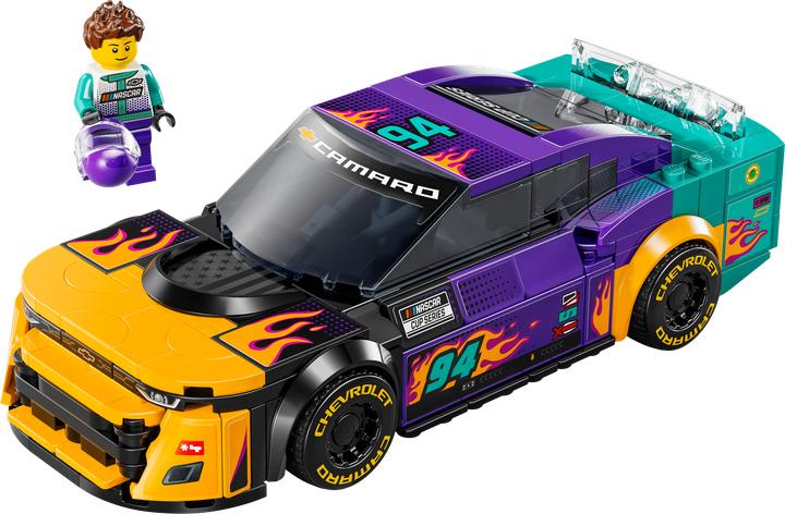 Image du produit LEGO NASCAR Next Gen Chevrolet Camaro ZL1 (76935, LEGO Speed Champions)