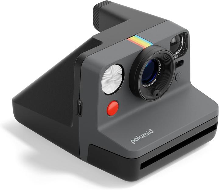 Image du produit Polaroid NOW Gen3 Instant Camera Bundle Camera Color Film 16 photos Black 6560
