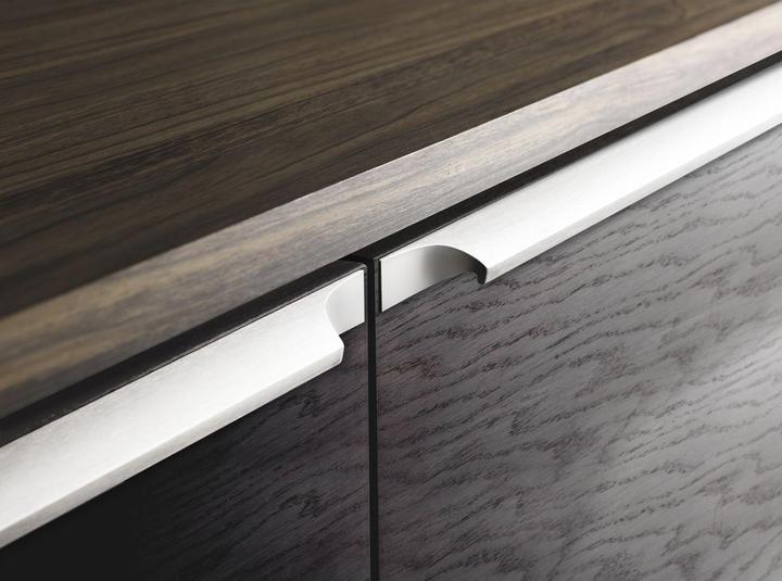 Actual product image Furnipart Primo LA handle strip 2 x 84.5 mm, length 289 mm, aluminium stainless steel effect