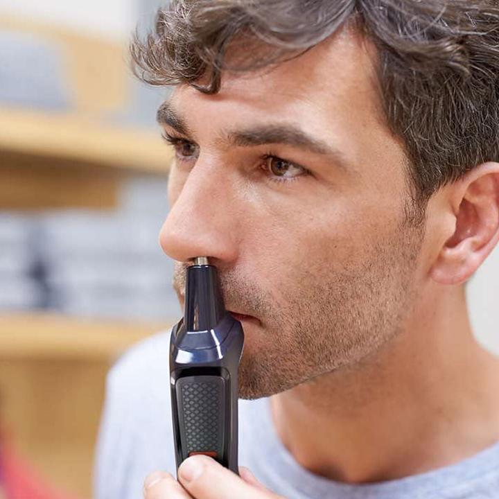 Produktbild Philips Multigroom Series 3000 (MG3710/15)