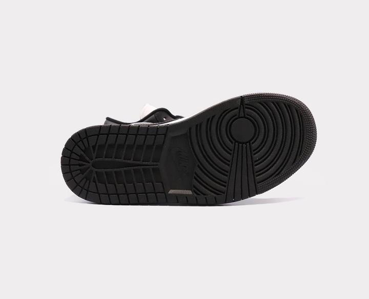 Image du produit Nike Air Jordan 1 (41)