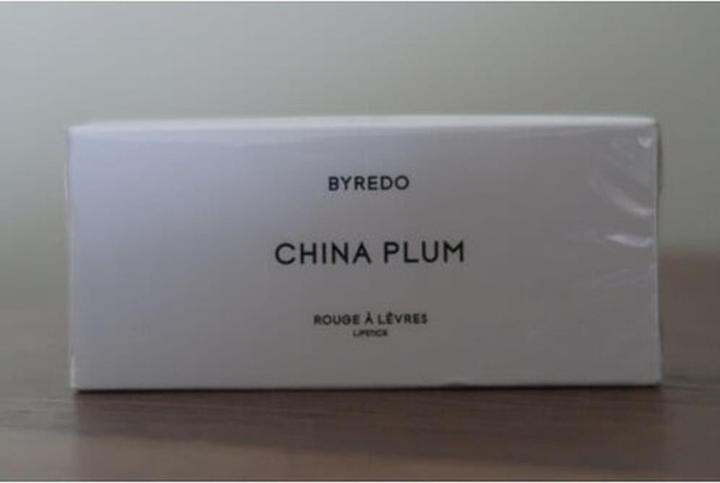 Actual product image Byredo Lipstick No. 252 - China Plum (No. 252 - China Plum)