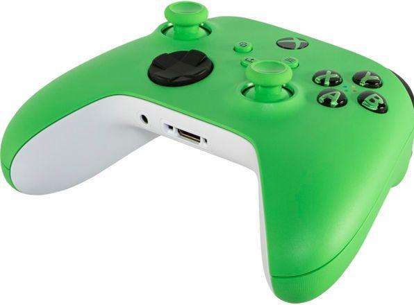 Actual product image Microsoft Xbox Wireless Controller (Xbox Series X, PC, Android, iOS, Xbox Series S, Xbox One S, Xbox One X)