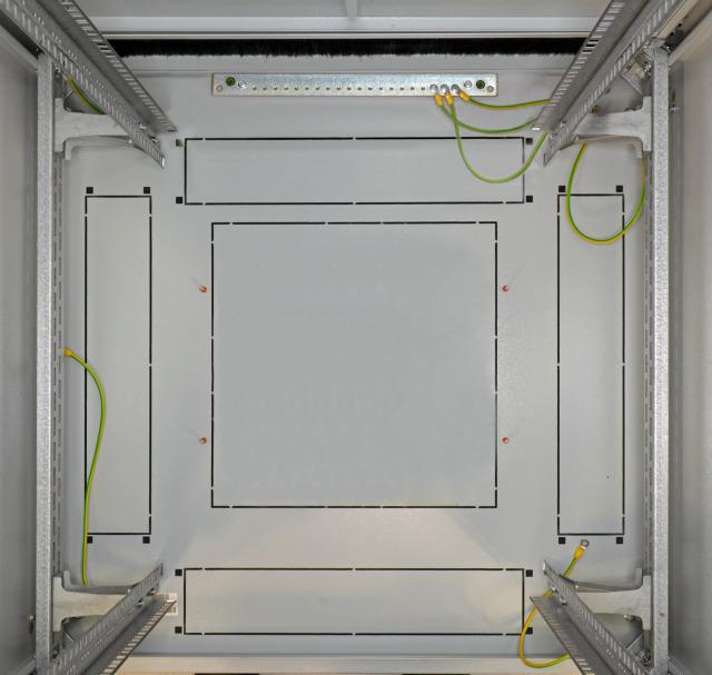 Produktbild EFB Elektronik Netzwerkschrank (42 HE, 19 Zoll Rack)